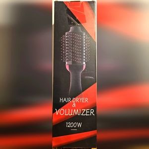 Volumizer Brush 1200W Brand New(NIB)
